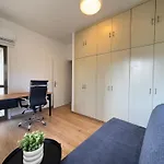Apartament Stasandrou Center *