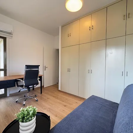 Апартаменты Stasandrou Center *