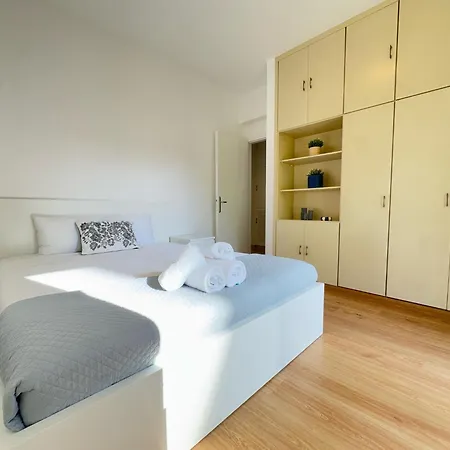 Wealthystays Stasandrou *