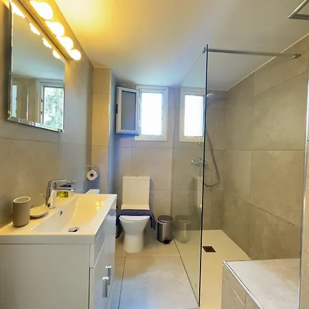 Apartment Wealthystays Stasandrou Nicosia