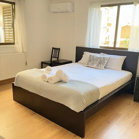 Wealthystays Stasandrou *