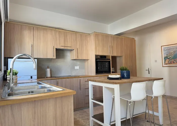 Appartamento Stasandrou Center